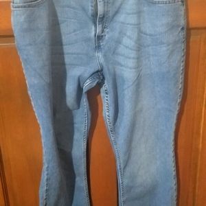 Women's 515 Levi's boot cut lower rise size 18W medium length